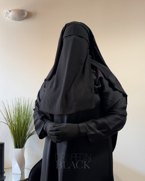 Load image into Gallery viewer, Layered Makeup Niqab
