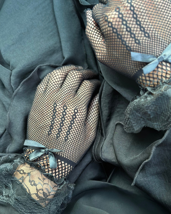 Fishnet Gloves