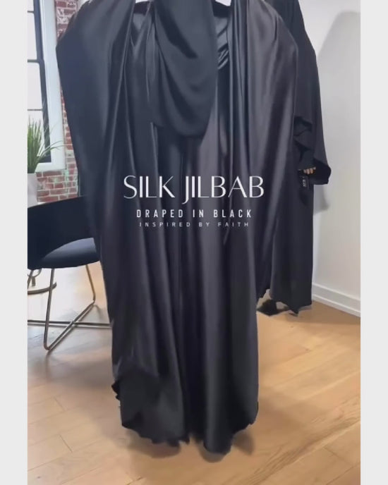 Load and play video in Gallery viewer, Silk Jilbab (Open)
